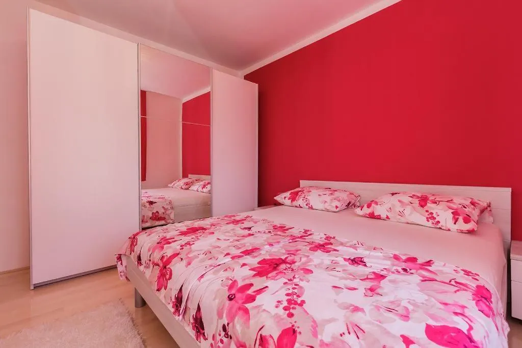 Apartman A&B Kastela Apartment