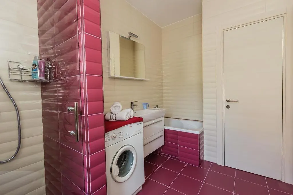 Apartment Apartman A&B Kastela