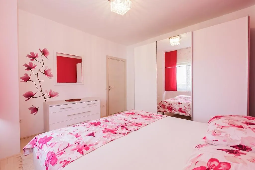 Apartment Apartman A&B Kastela Croatia
